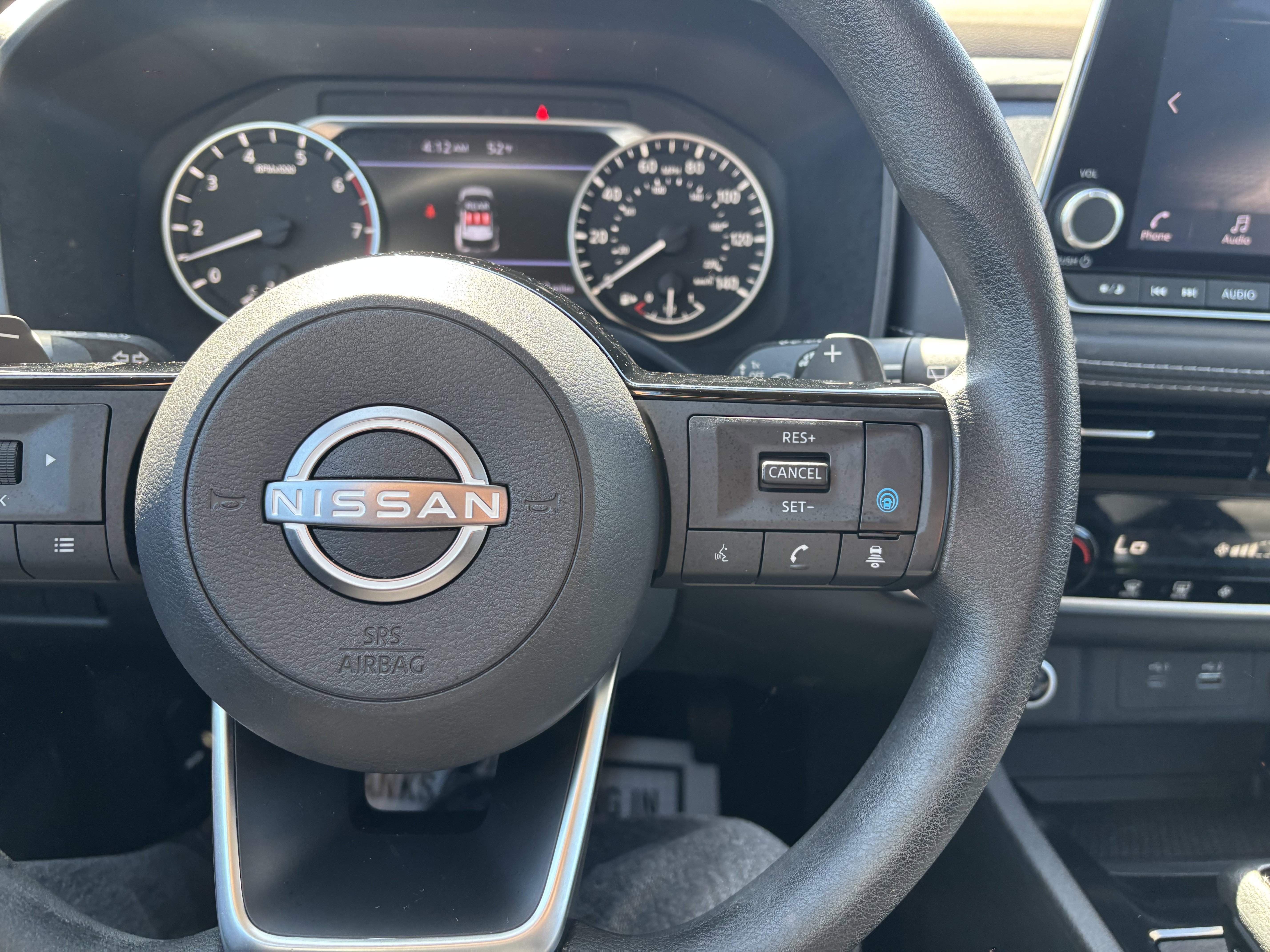 Used 2023 Nissan Rogue SV image 26