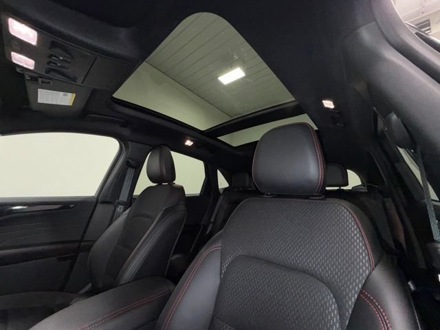 New 2026 Ford Escape ST-Line w/ Tech Pack #1 AWD/4WD image 13