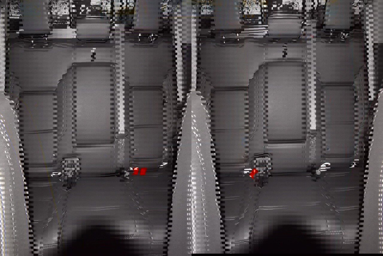 Used 2025 Chevrolet Silverado 2500 LT w/ Safety Package image 20