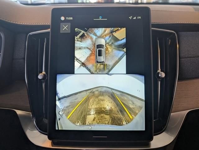 New 2026 Volvo XC90 T8 Plus w/ Protection Package Premier image 20
