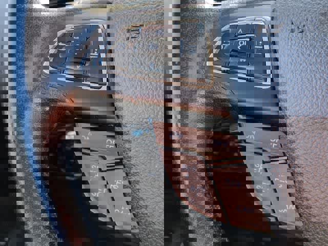 Used 2020 Ford EcoSport Titanium image 25