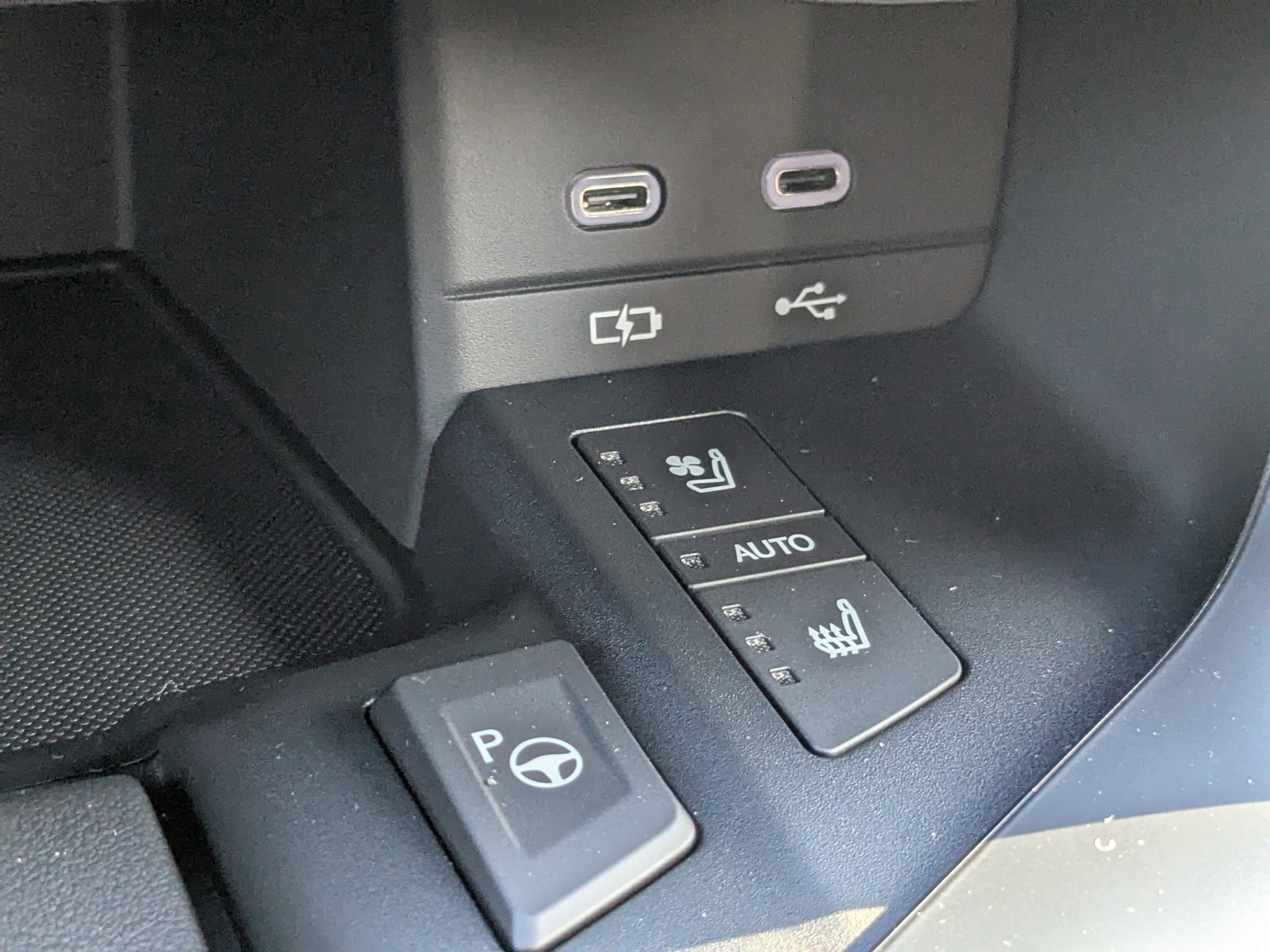 New 2025 Lexus LX 700h Overtrail image 21