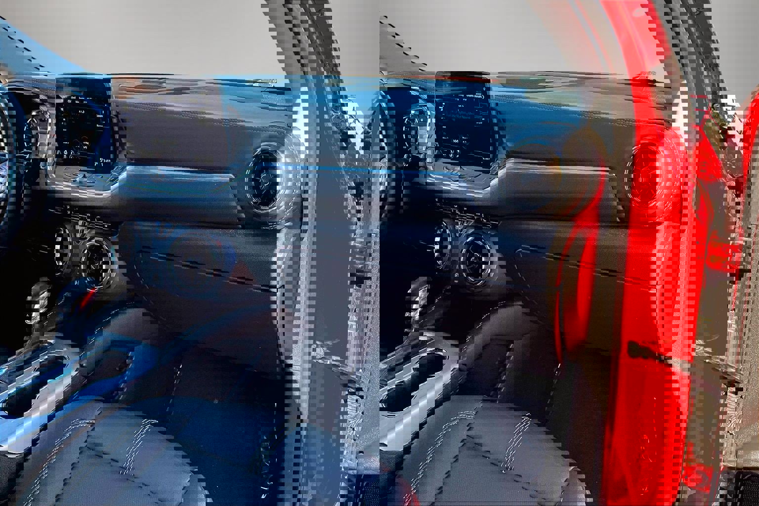 Used 2024 Chevrolet Blazer LT image 26