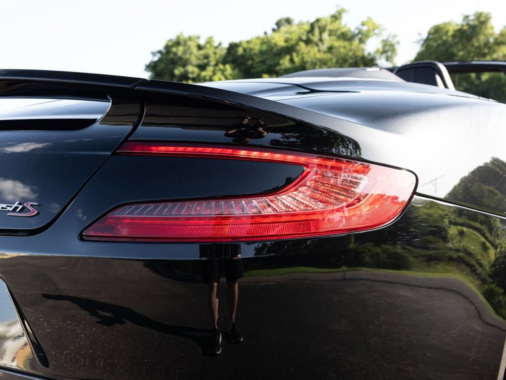 Used 2018 Aston Martin Vanquish S RWD image 47