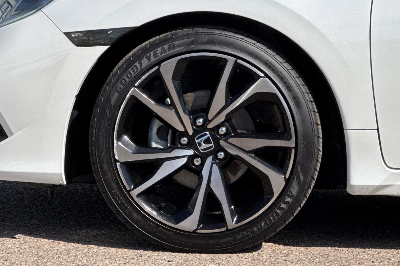 Used 2019 Honda Civic Sport image 24