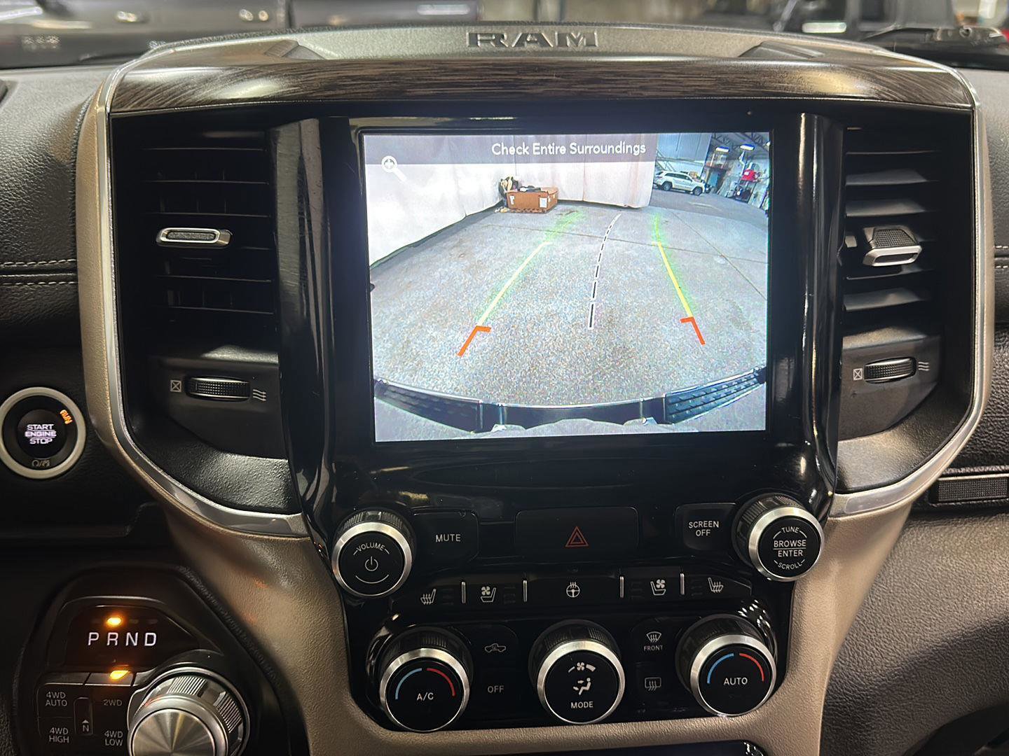 Used 2019 RAM 1500 Laramie image 24