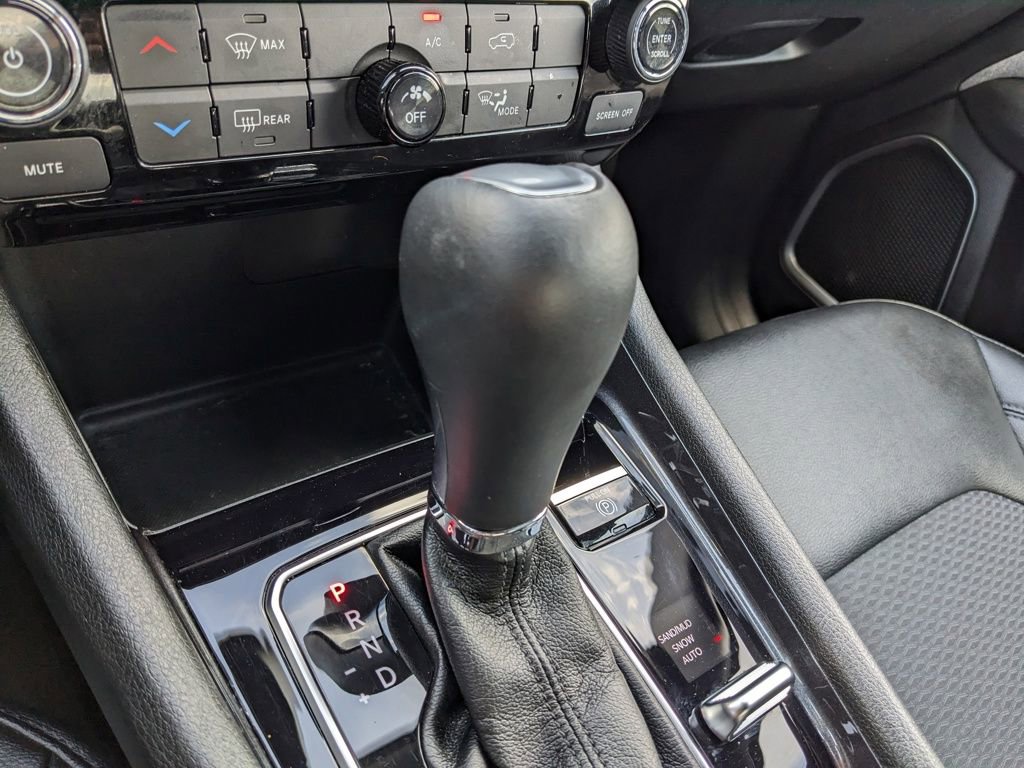 Certified 2025 Jeep Compass Latitude image 34