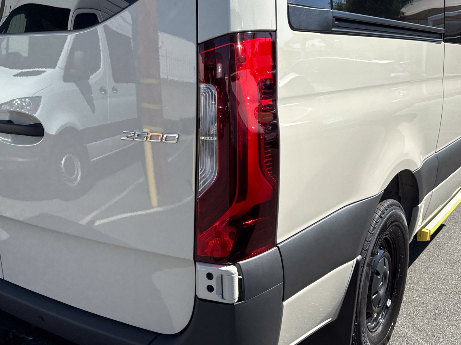New 2026 Mercedes-Benz Sprinter 2500 image 11