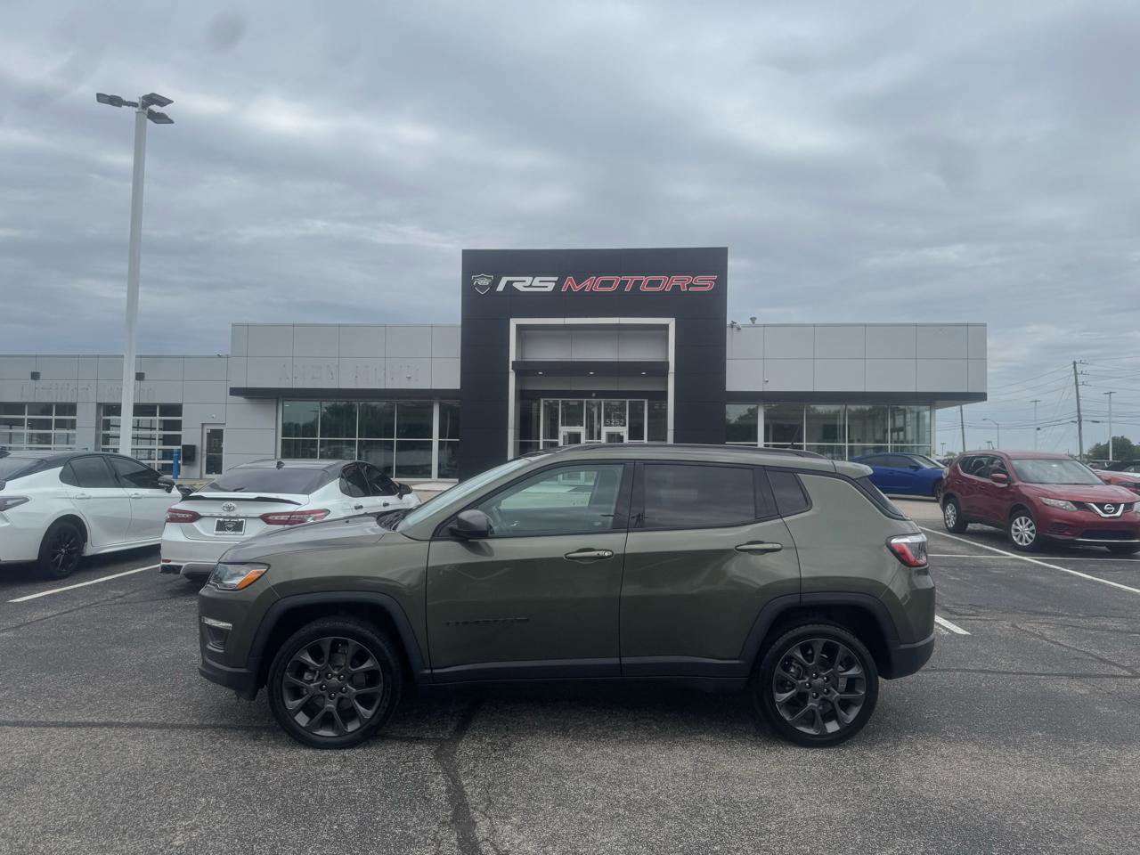 Used 2021 Jeep Compass Latitude AWD/4WD image 16