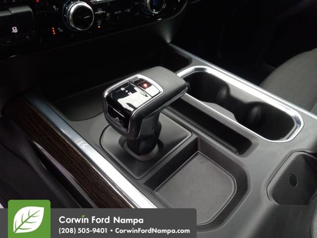 Used 2023 GMC Sierra 1500 Elevation w/ Preferred Package image 18