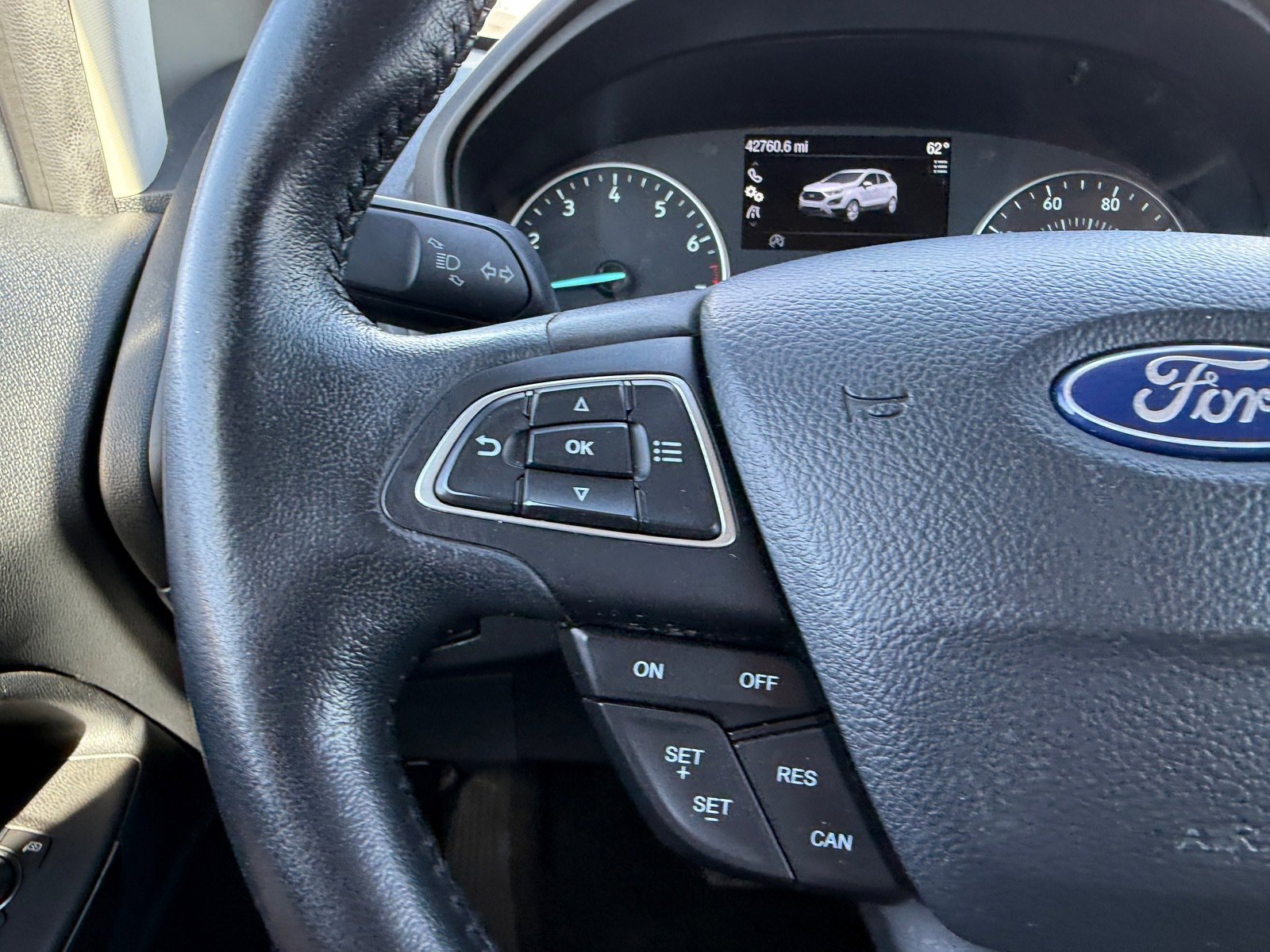 Used 2018 Ford EcoSport SE w/ SE Convenience Package image 27