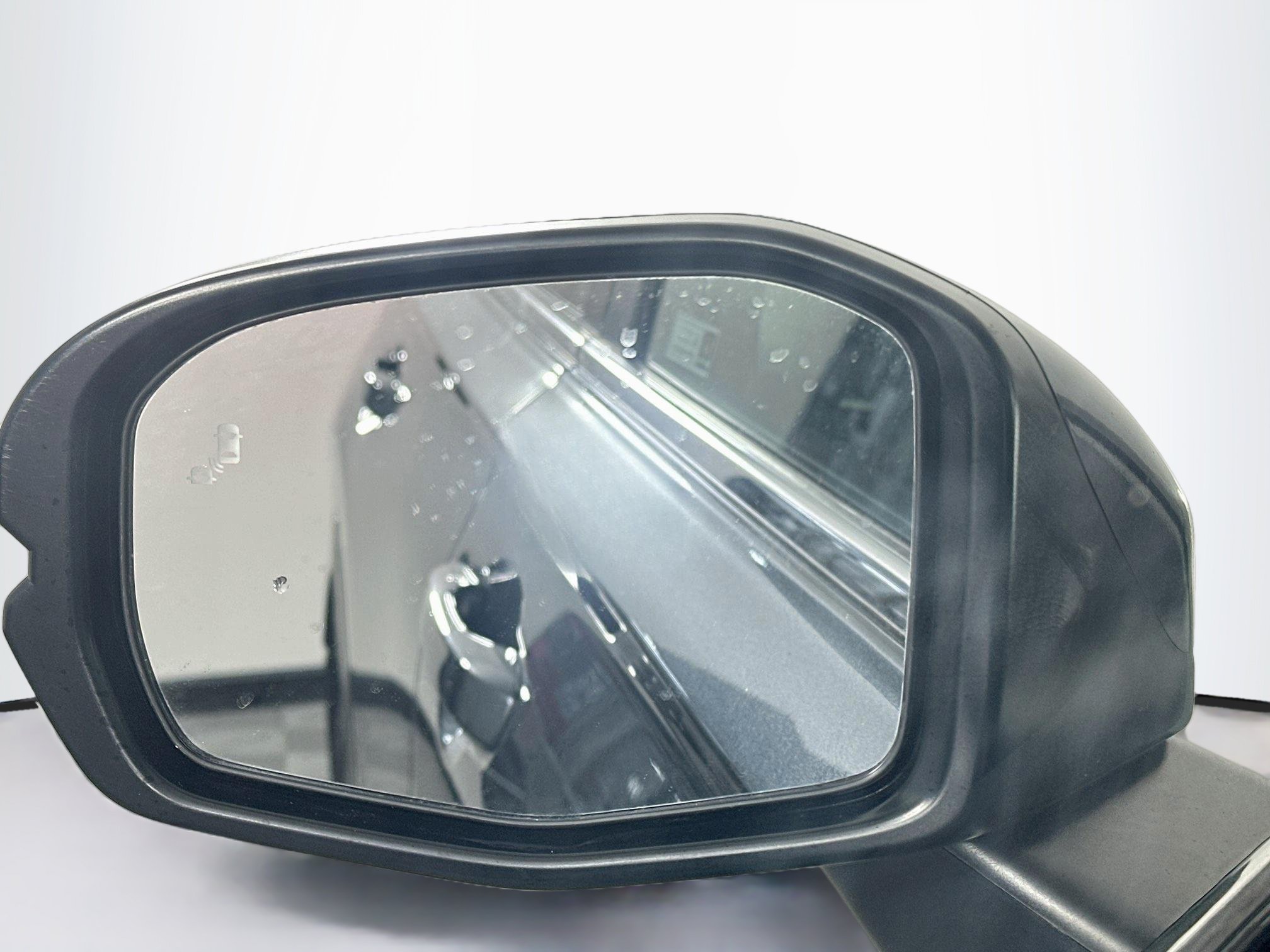 Used 2024 Honda CR-V EX image 16