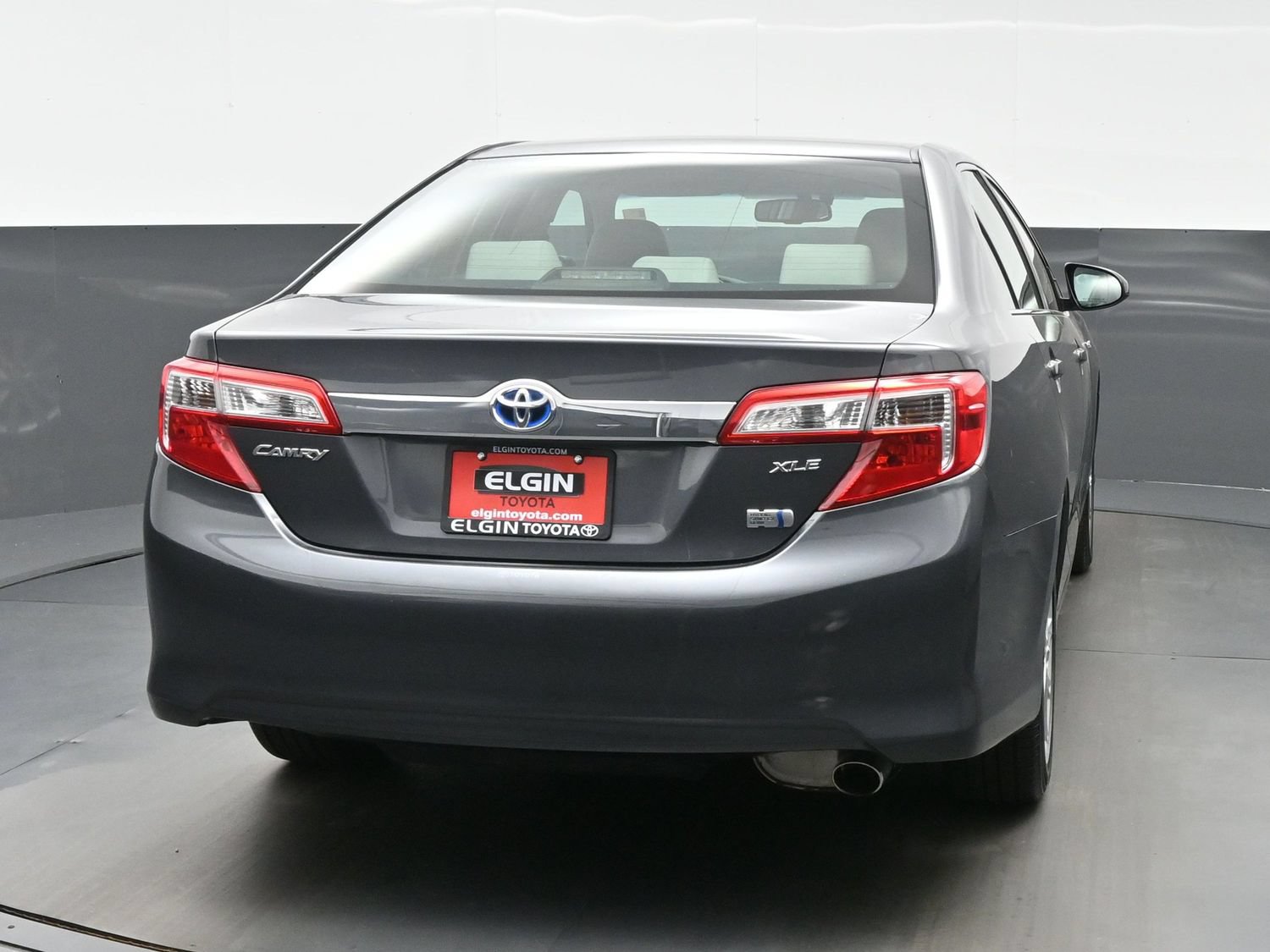 Used 2012 Toyota Camry XLE FWD image 5