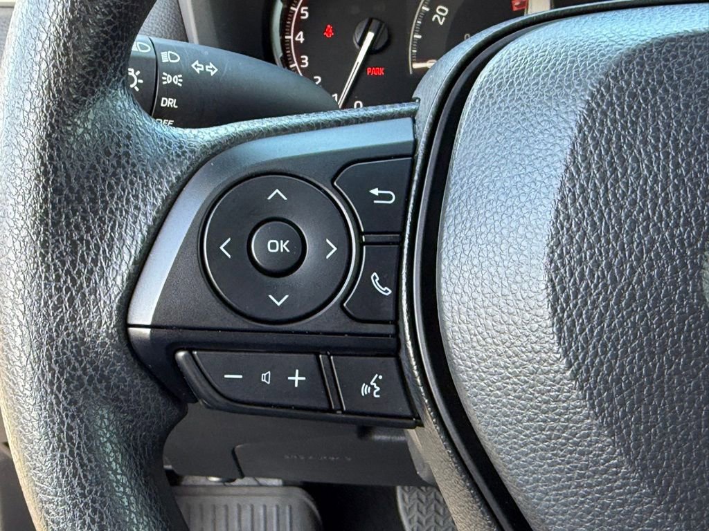 Certified 2025 Toyota RAV4 LE FWD image 22