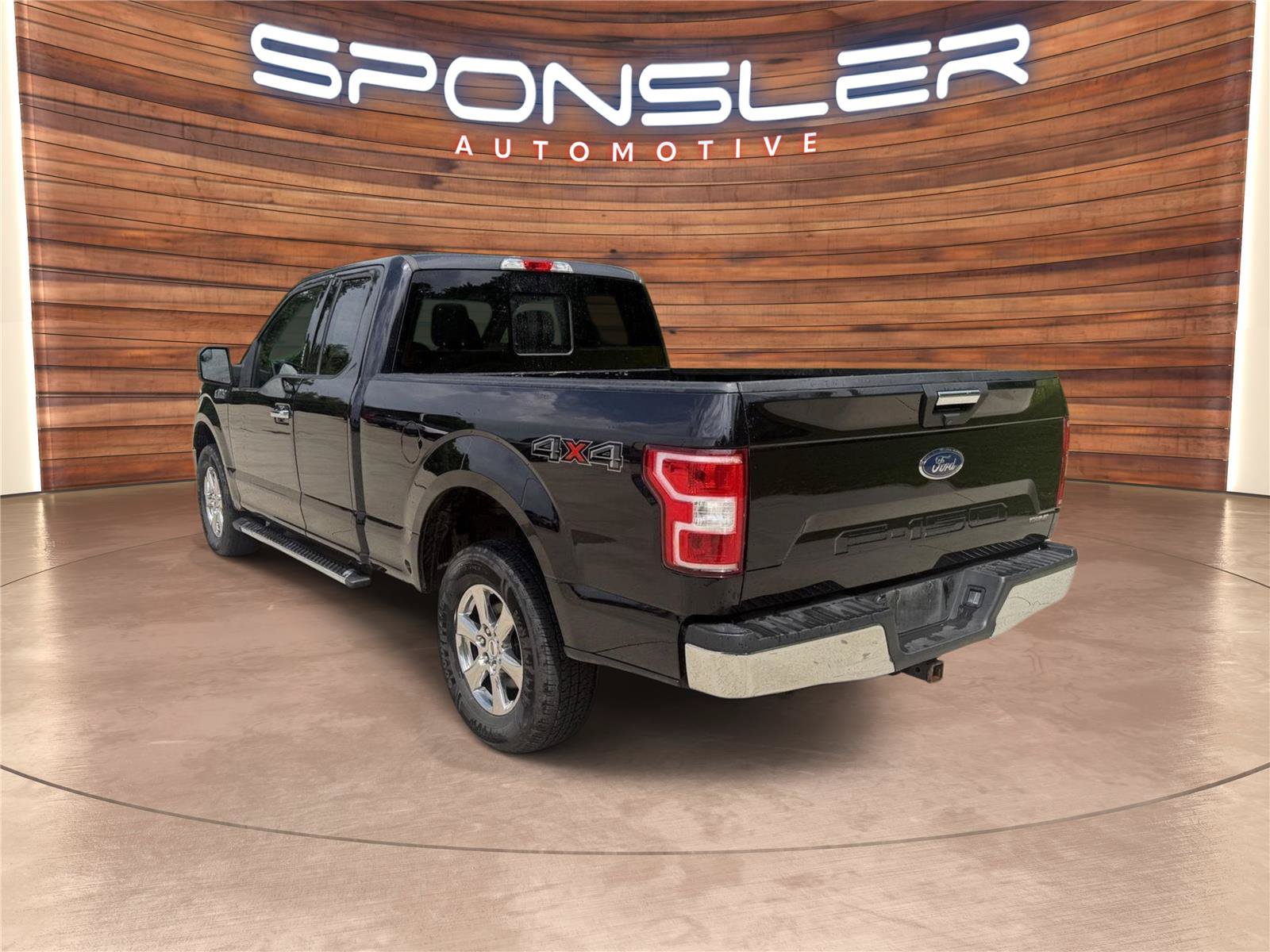Used 2019 Ford F150 XLT w/ Equipment Group 302A Luxury AWD/4WD image 3