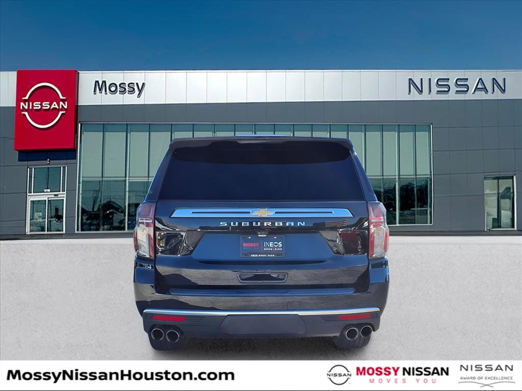 Used 2021 Chevrolet Suburban High Country w/ Premium Package image 6