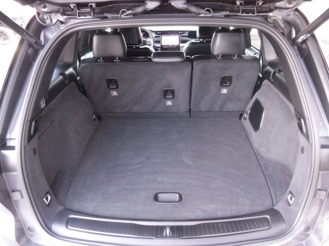 Used 2023 Jeep Grand Cherokee Trailhawk w/ Luxury Tech Group III image 69