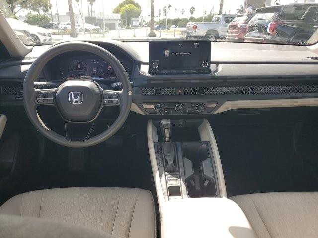 Used 2023 Honda Accord LX image 14