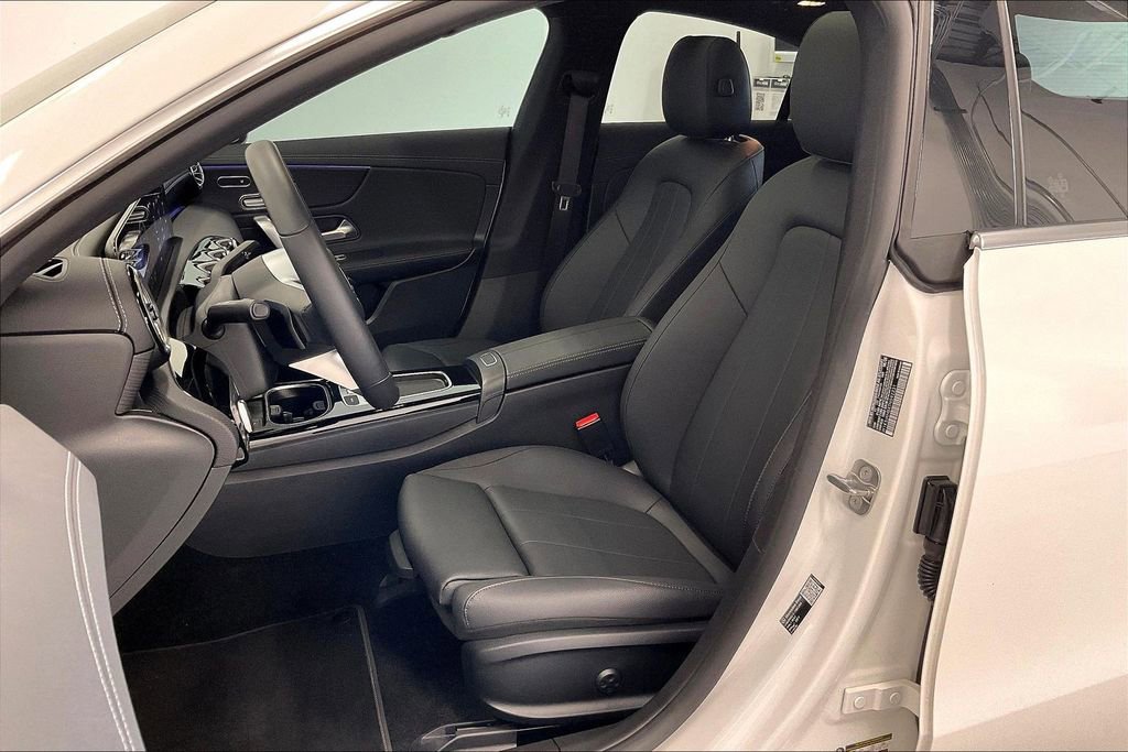 Used 2026 Mercedes-Benz CLA 250 4MATIC image 7