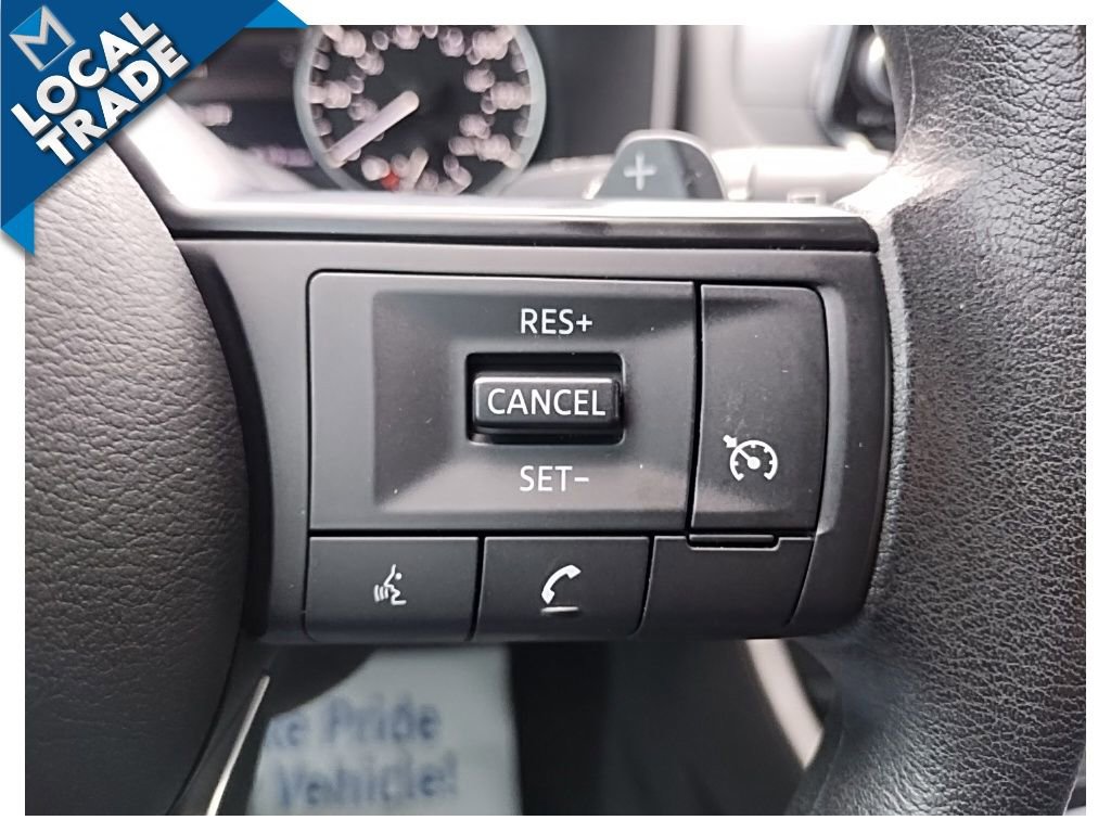 Used 2023 Nissan Rogue S AWD/4WD image 28