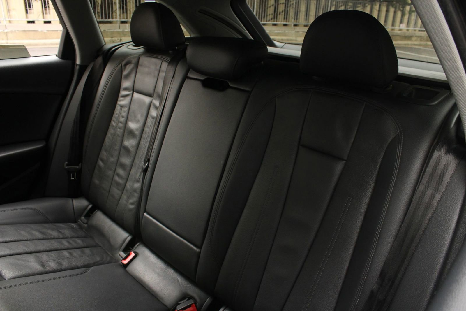 Used 2018 Audi A4 2.0T allroad Premium Plus w/ Premium Plus Package image 18