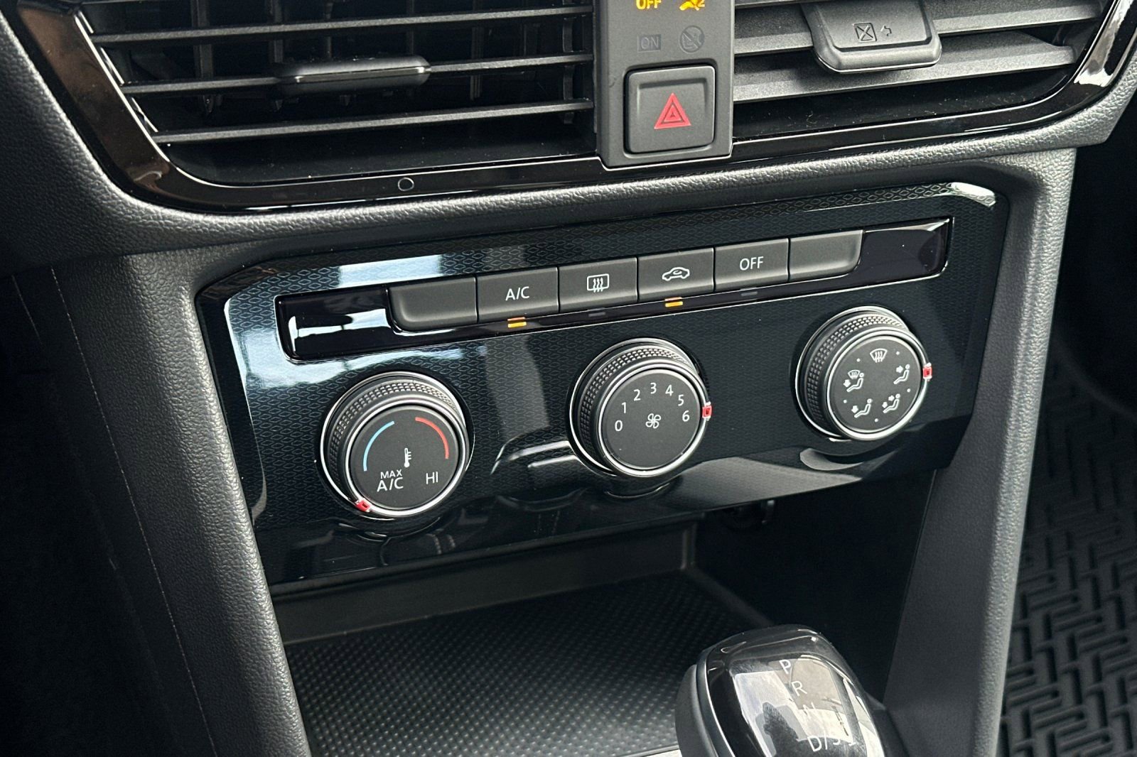 New 2026 Volkswagen Taos S FWD image 18