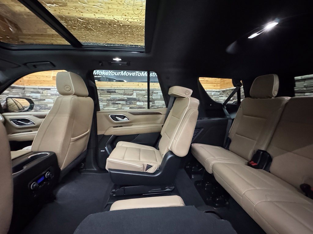 Used 2021 Chevrolet Tahoe Premier AWD/4WD image 32