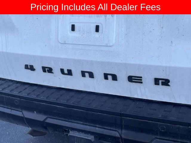 Used 2025 Toyota 4Runner TRD Off-Road Premium AWD/4WD image 7