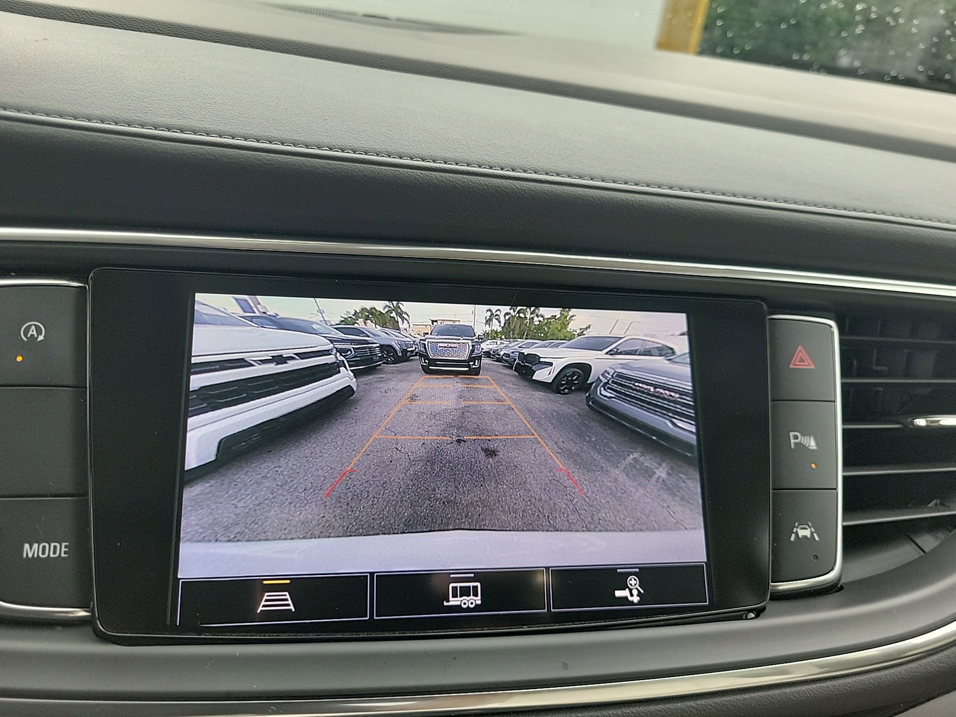 Used 2023 Buick Enclave Essence w/ Sport Touring Edition image 33