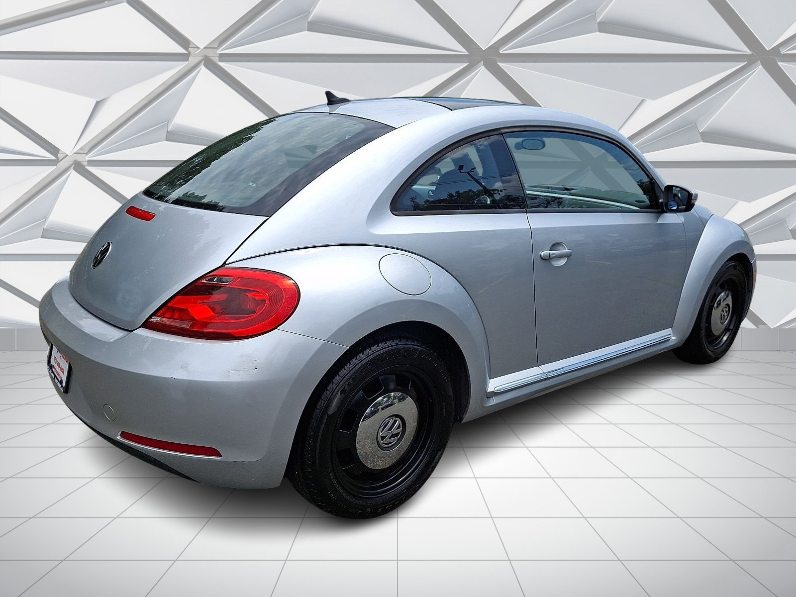 Used 2014 Volkswagen Beetle 2.5 FWD image 11