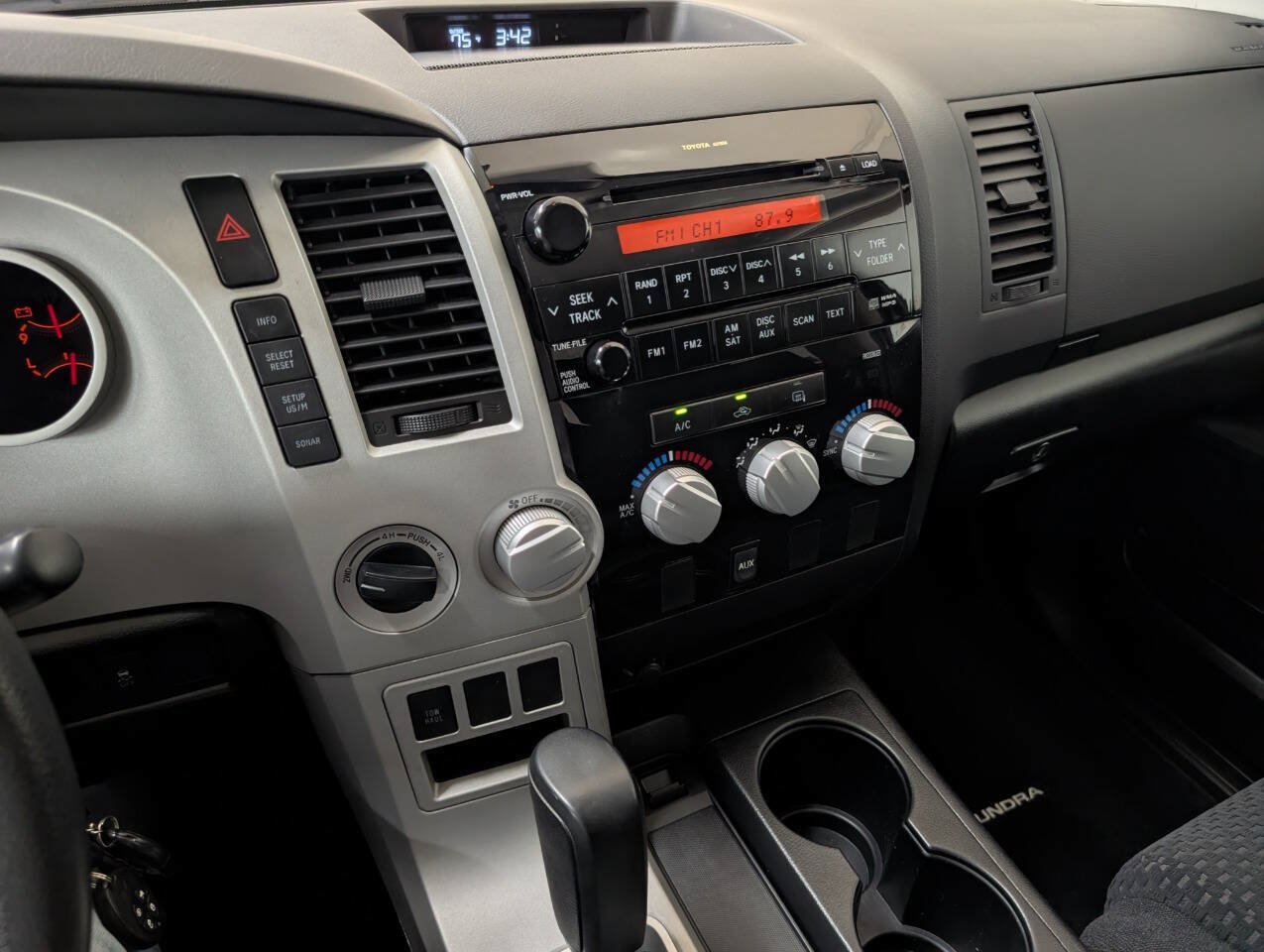 Used 2007 Toyota Tundra SR5 AWD/4WD image 10
