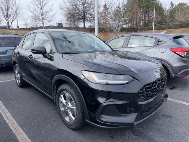 Certified 2023 Honda HR-V LX image 3