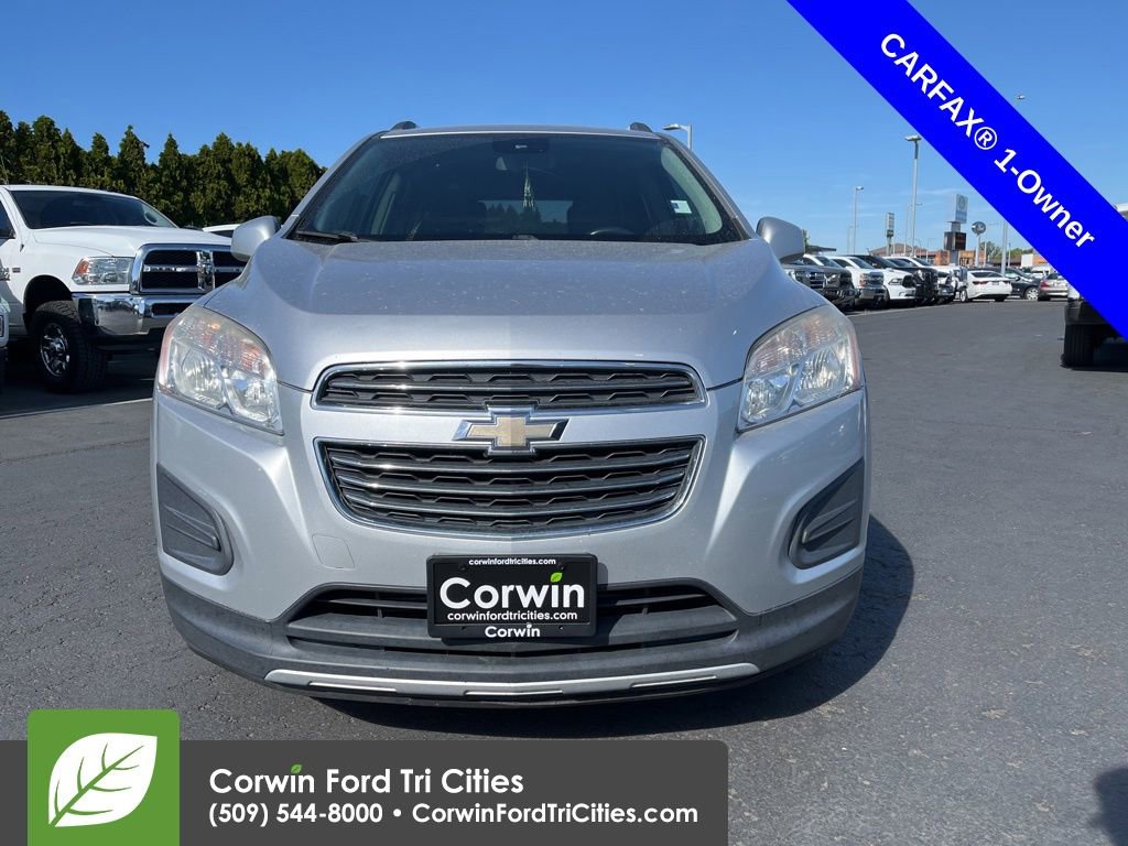 Used 2016 Chevrolet Trax LT w/ LT Convenience Package AWD/4WD image 9
