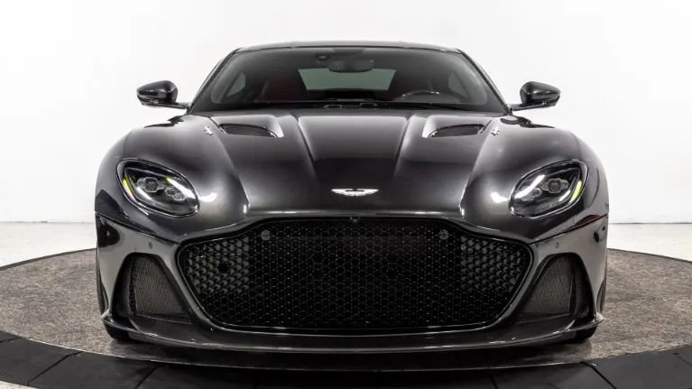 Used 2019 Aston Martin DBS Superleggera image 7
