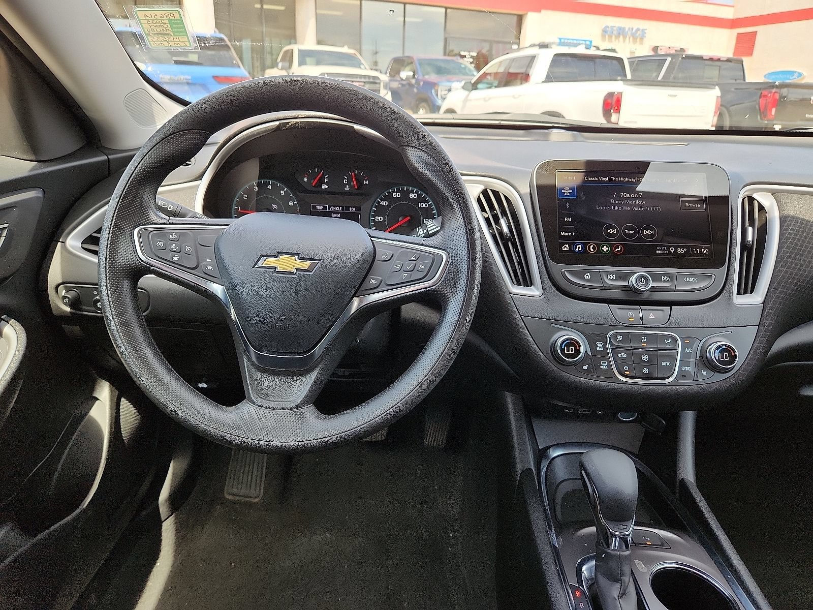 Used 2025 Chevrolet Malibu LT FWD image 11