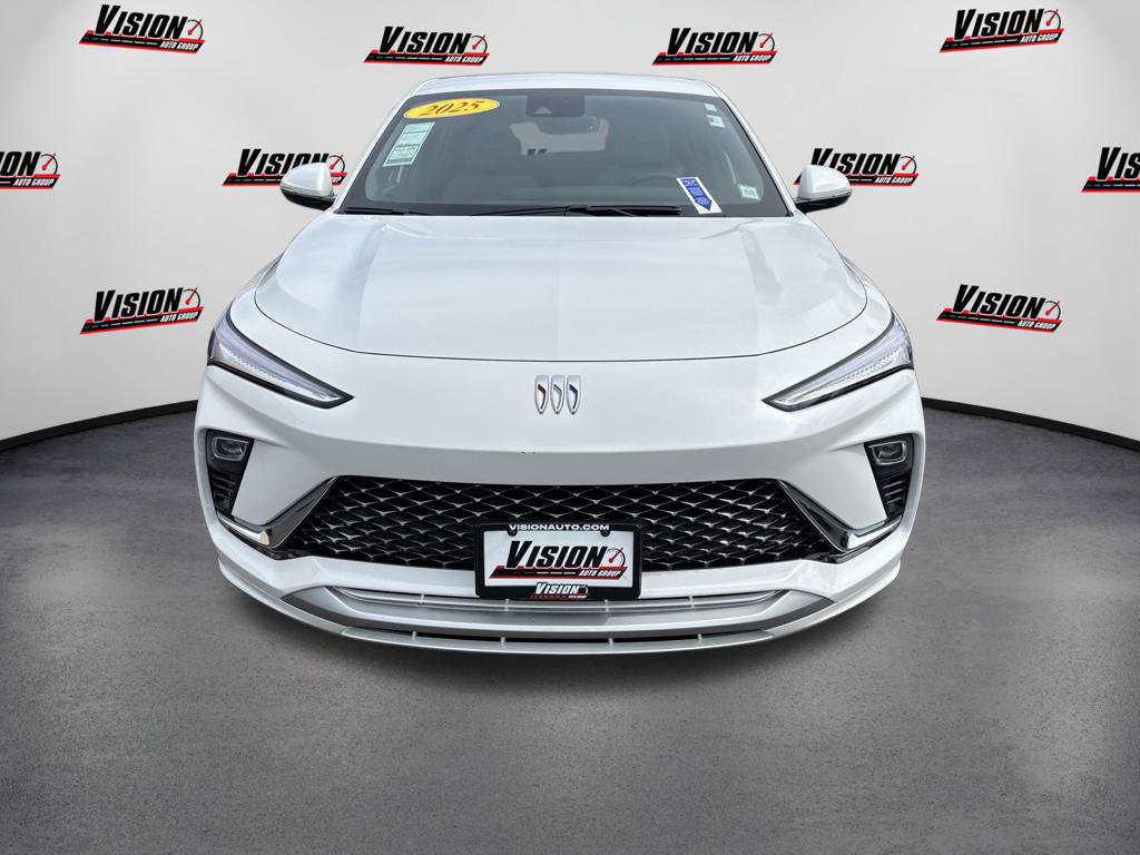 Used 2025 Buick Envista Avenir FWD image 8