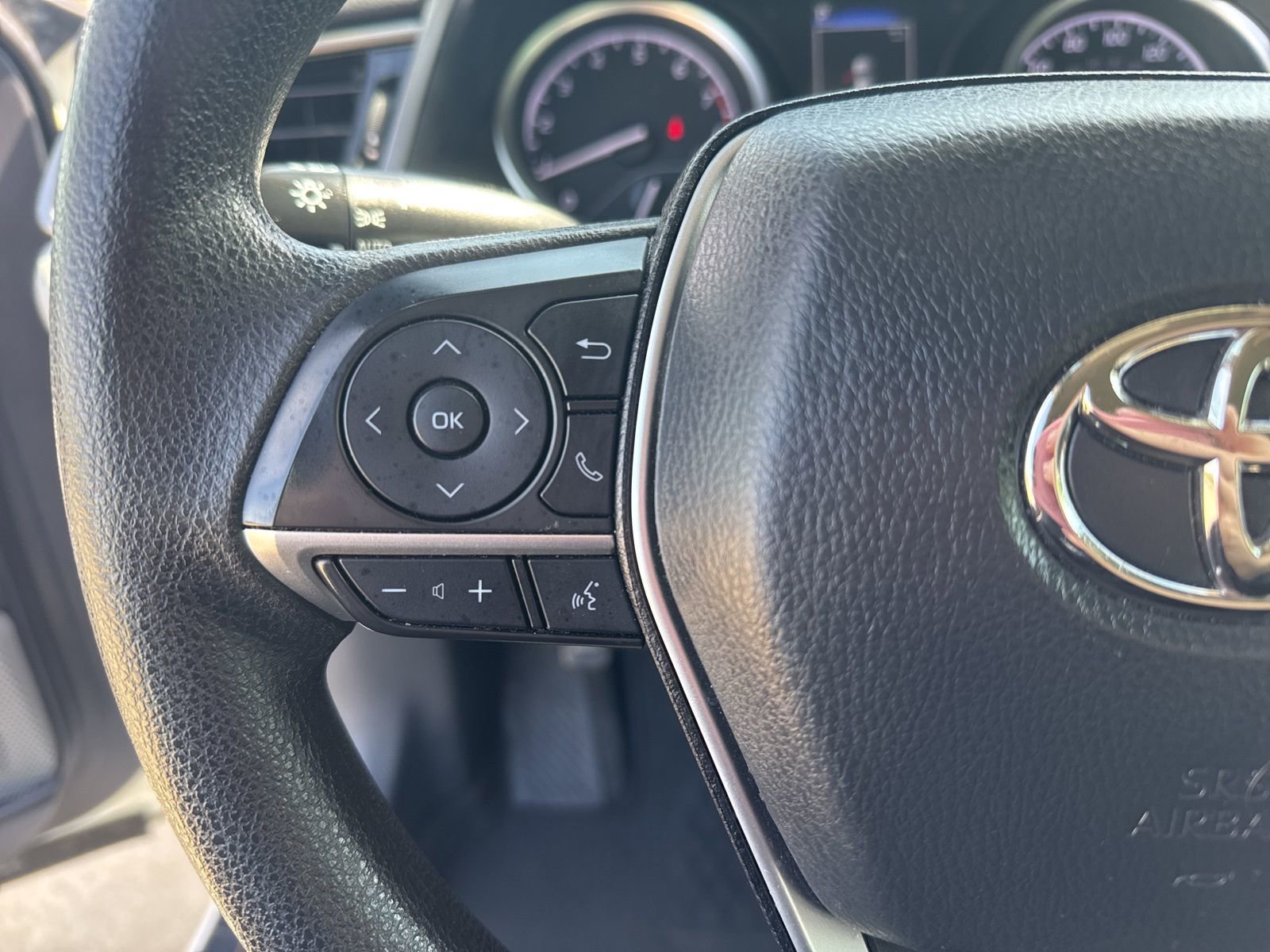 Used 2024 Toyota Camry LE FWD image 18