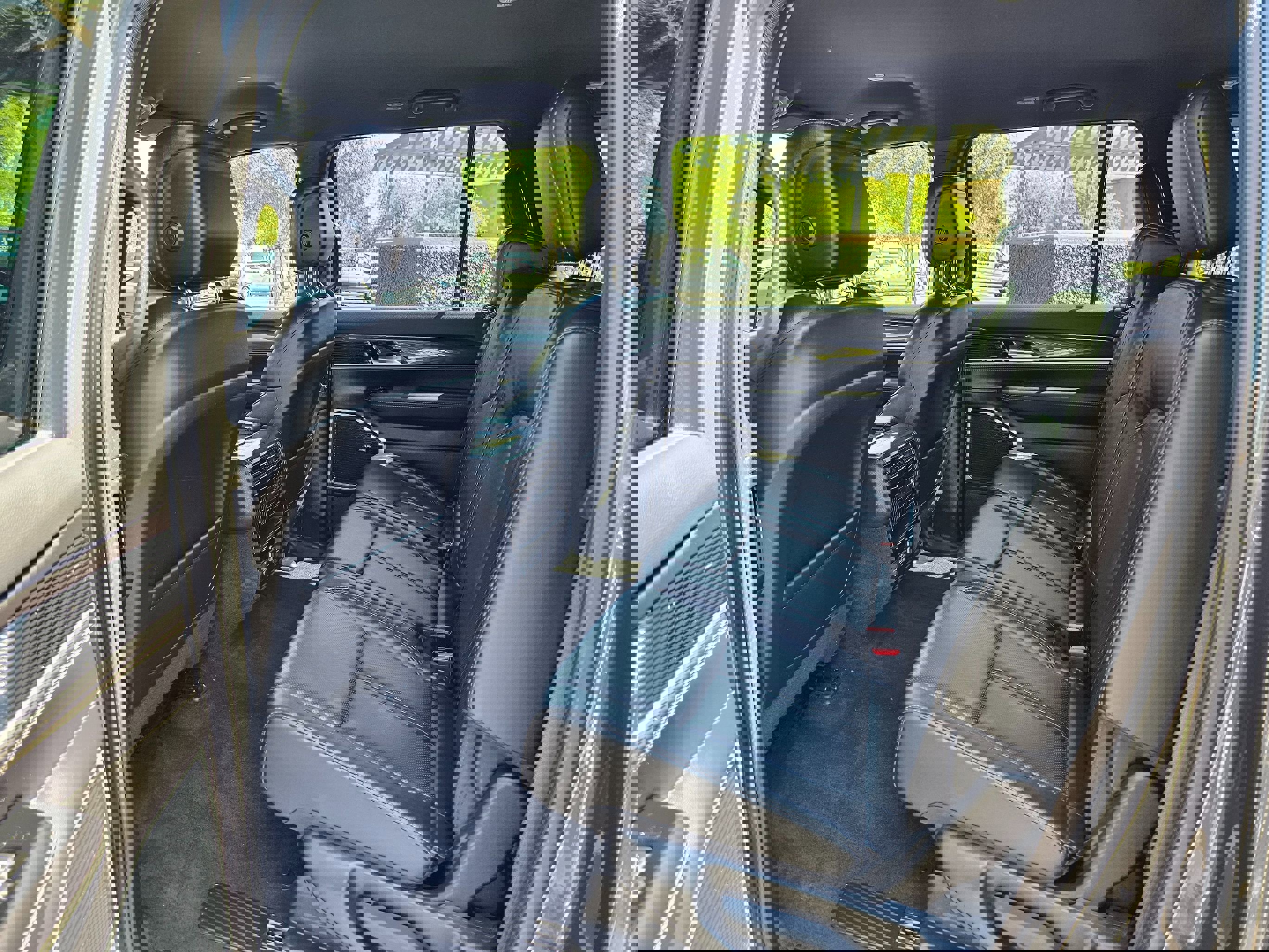 Used 2022 Jeep Wagoneer Series I image 16