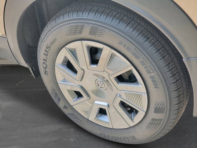 New 2026 Nissan Kicks S image 10