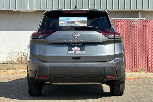 New 2026 Nissan Rogue S image 5