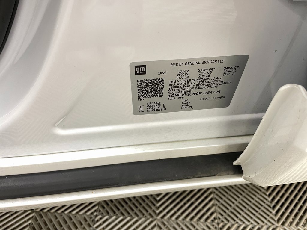 Certified 2023 Chevrolet Traverse Premier w/ LPO, Floor Liner Package image 38