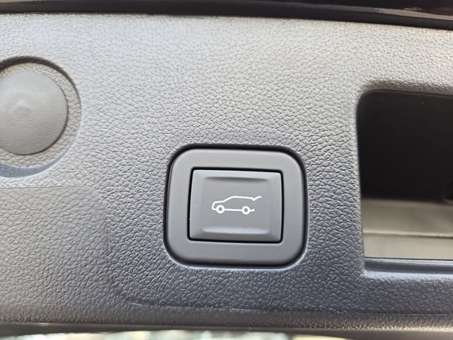 New 2026 Chevrolet Equinox LT w/ Convenience Package II AWD/4WD image 20