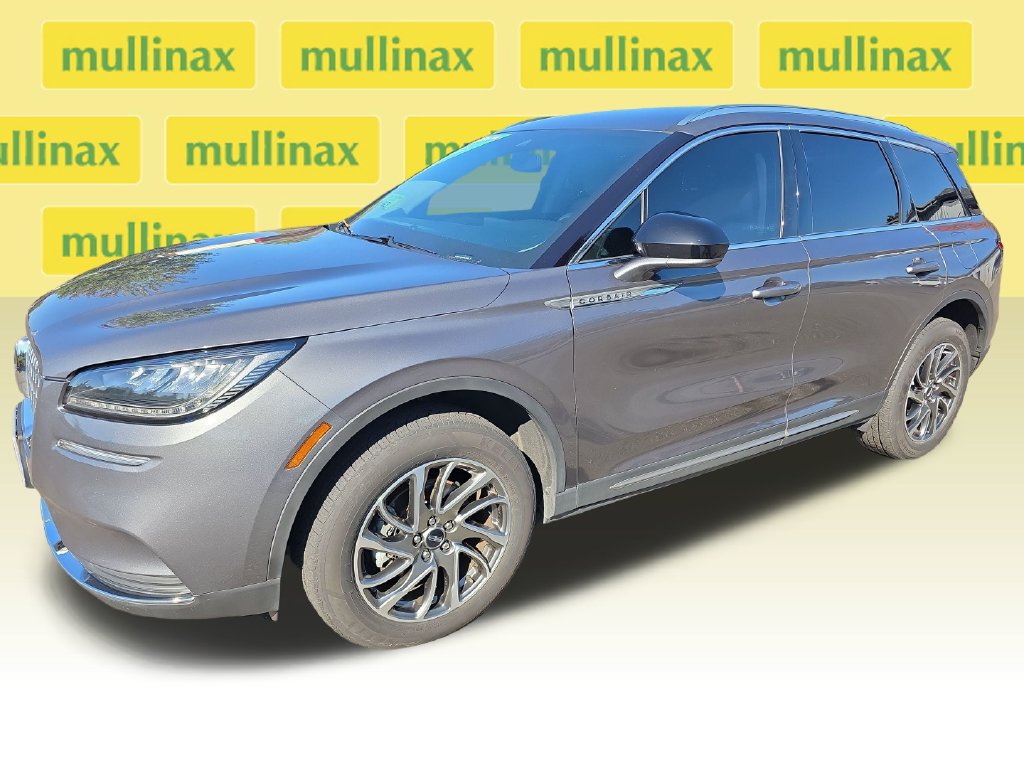 Used 2021 Lincoln Corsair AWD w/ Rear Removable Package Tray image 14