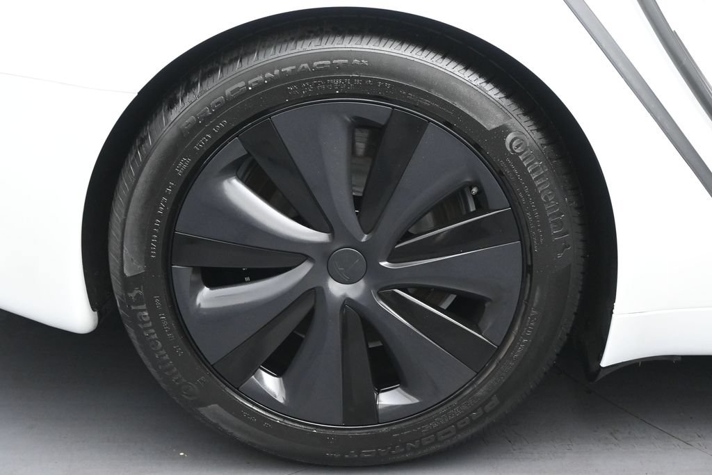 Used 2023 Tesla Model S AWD/4WD image 7