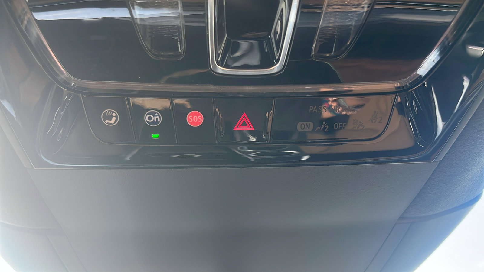 New 2025 Cadillac Escalade IQ Luxury 2 image 16