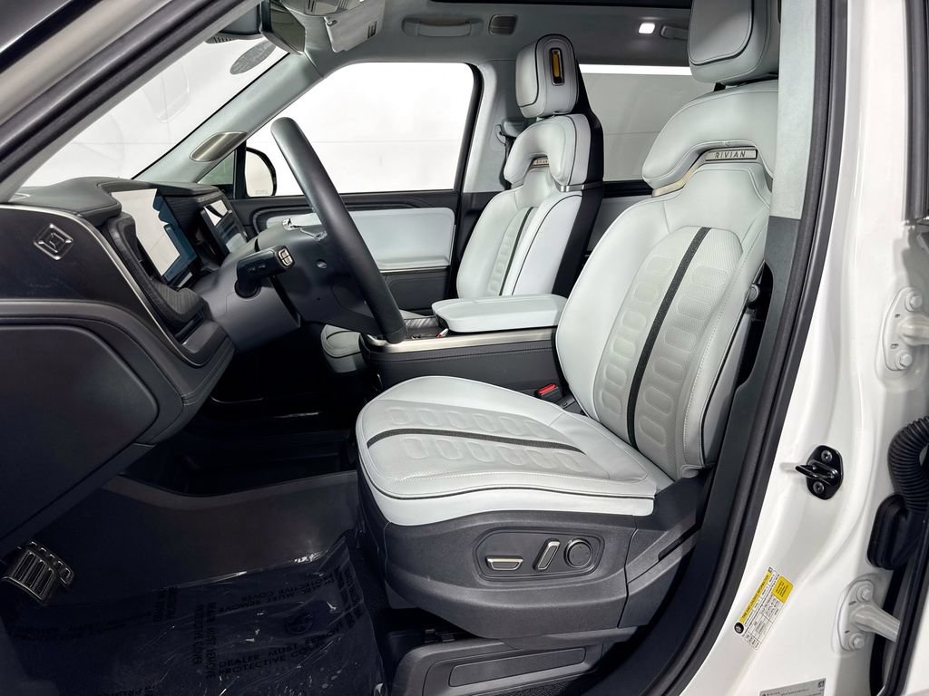 Used 2024 Rivian R1S Adventure Quad AWD/4WD image 25