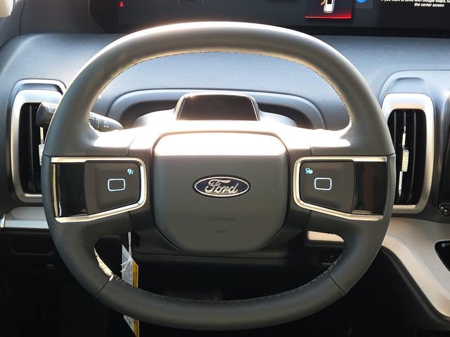 New 2025 Ford Expedition Active image 14