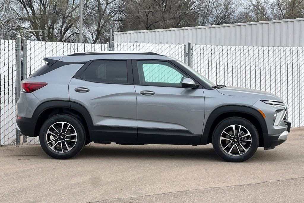 New 2026 Chevrolet TrailBlazer LT w/ LT Cold Weather Package image 3