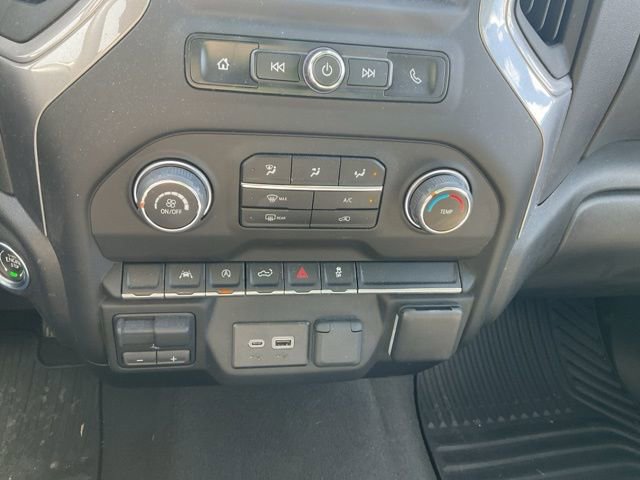 Used 2024 Chevrolet Silverado 1500 Custom image 33