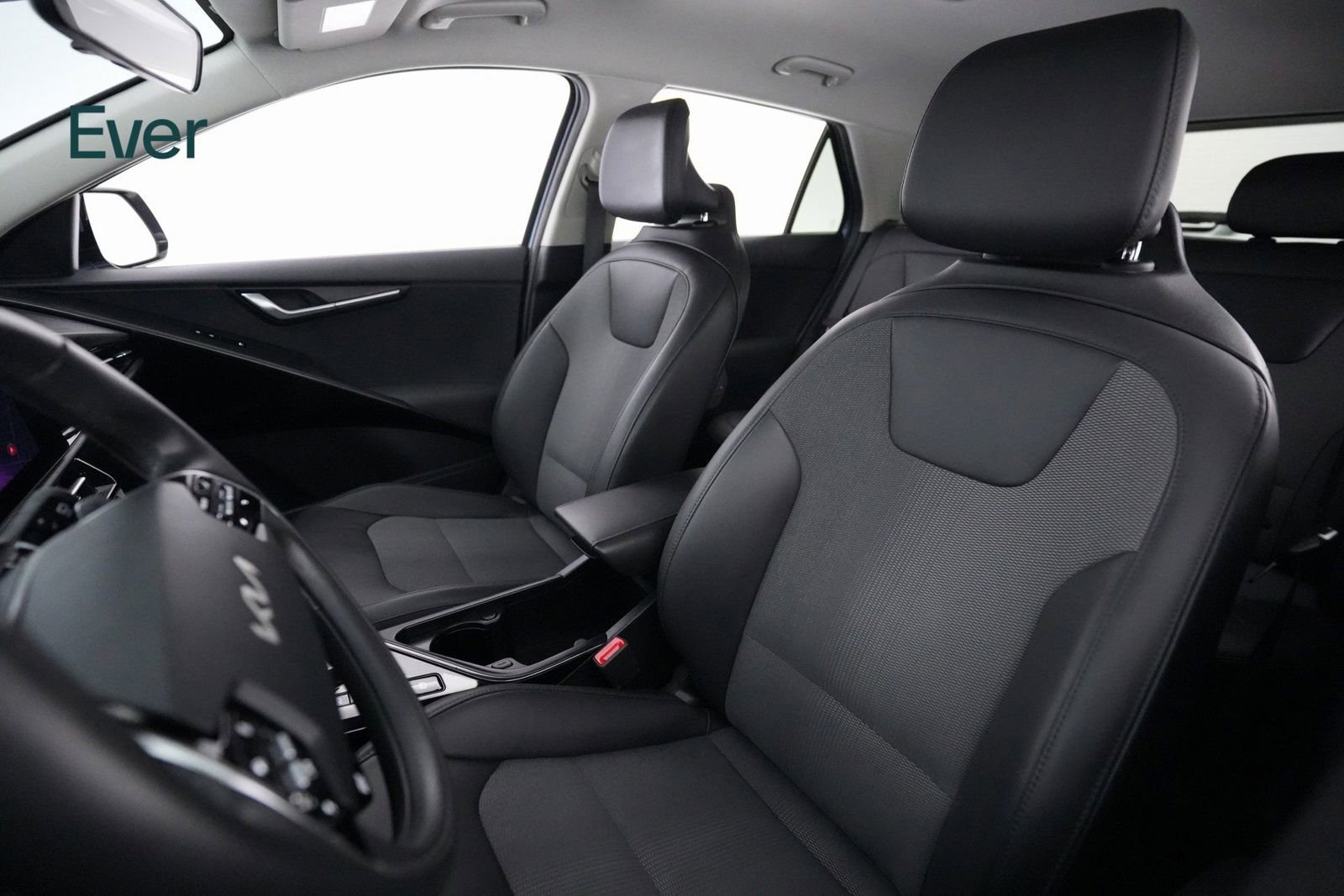 Used 2024 Kia Niro Wind image 7